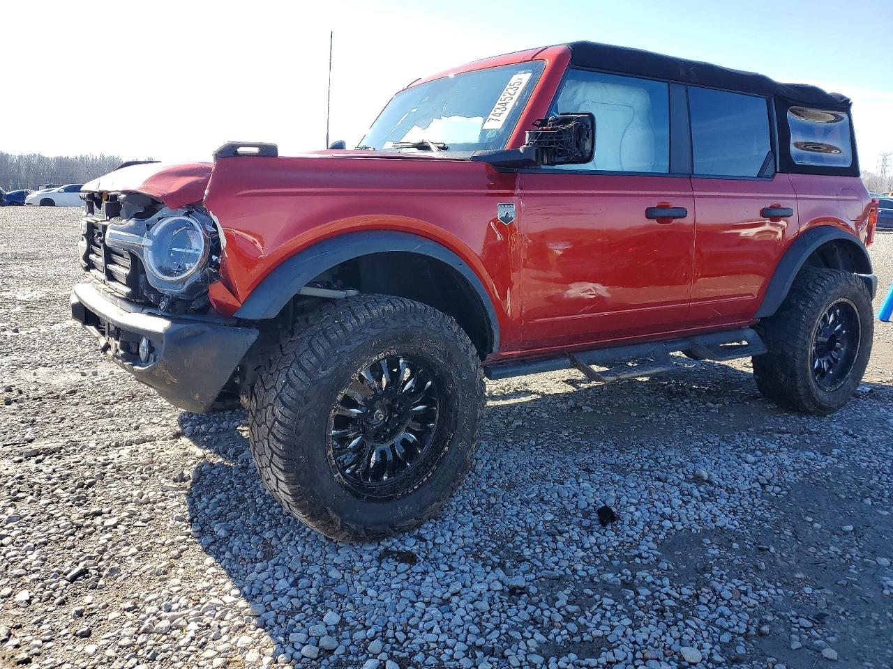 2023 Ford Bronco Base