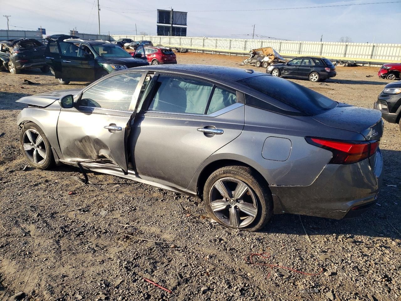 2020 Nissan Altima s