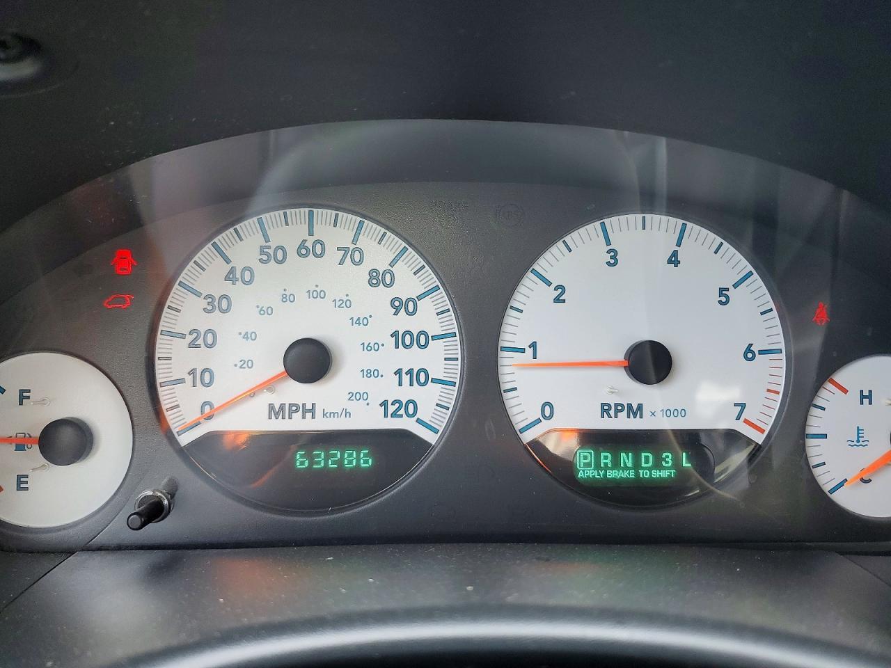 2005 Dodge Caravan sxt