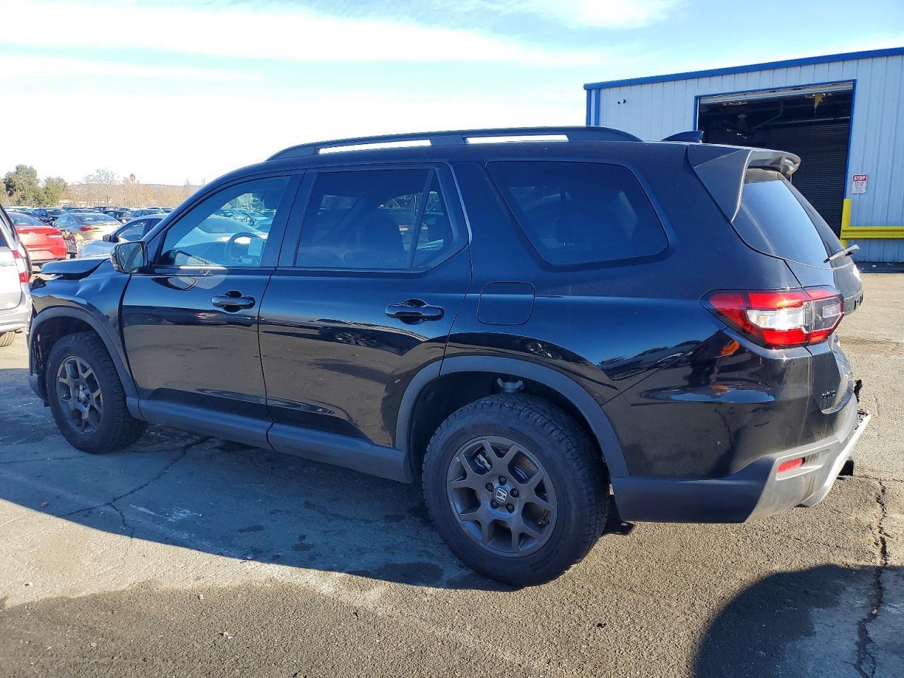 2025 Honda Pilot Trailsport