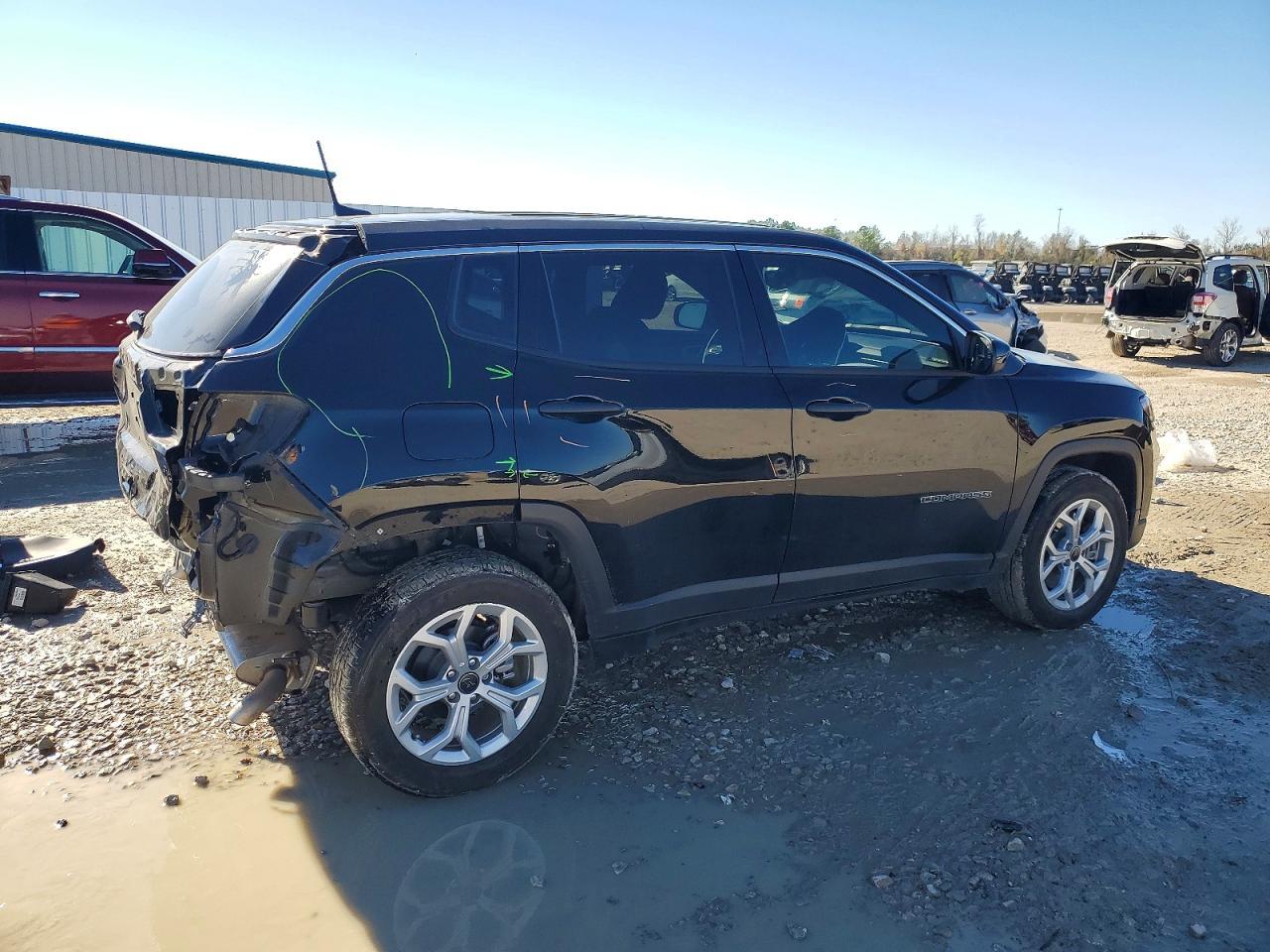 2025 Jeep Compass Sport