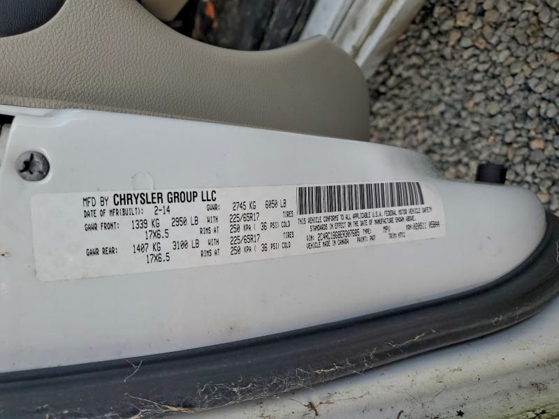 2014 Chrysler Town & Country Touring