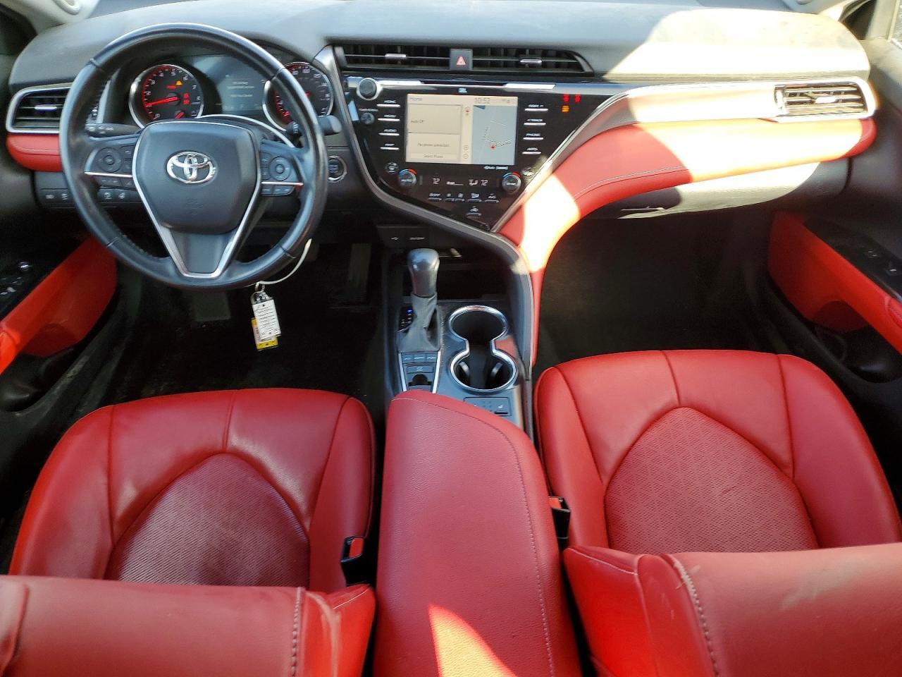 2020 Toyota Camry xse