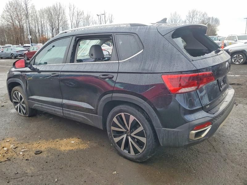 2022 Volkswagen Taos se