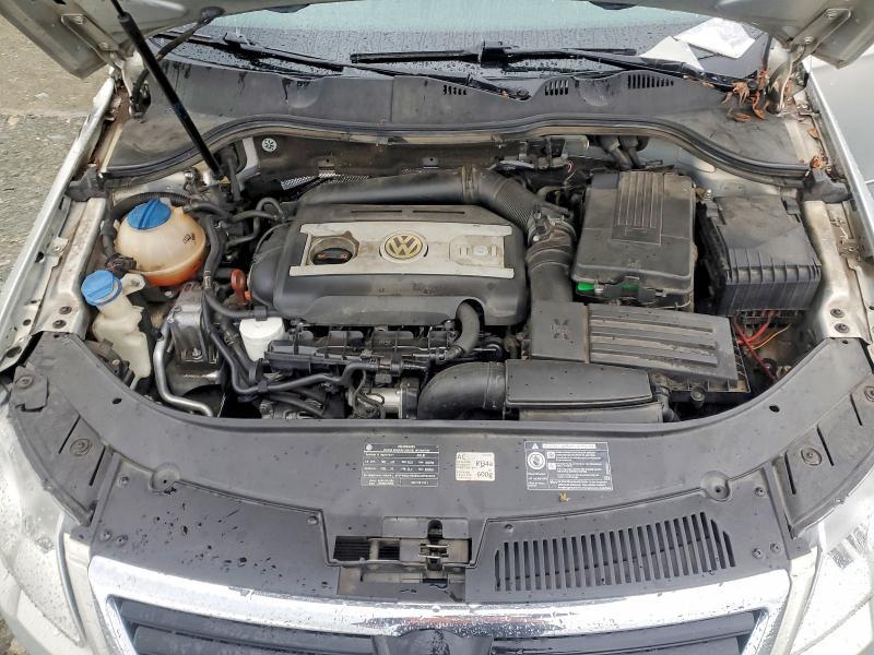 2010 Volkswagen Passat Komfort