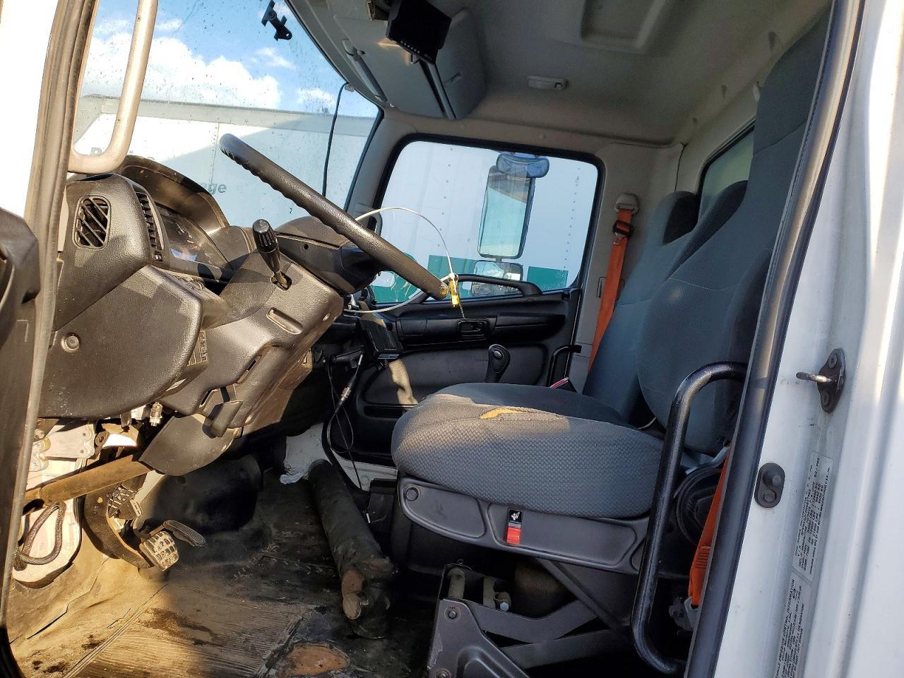 2017 Hino Hino 338