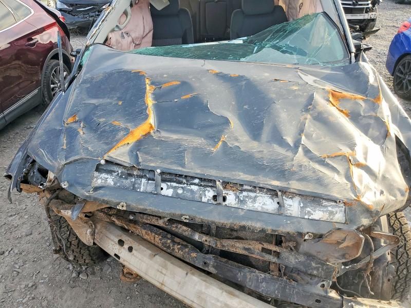 2016 Toyota Tundra Crewmax SR5