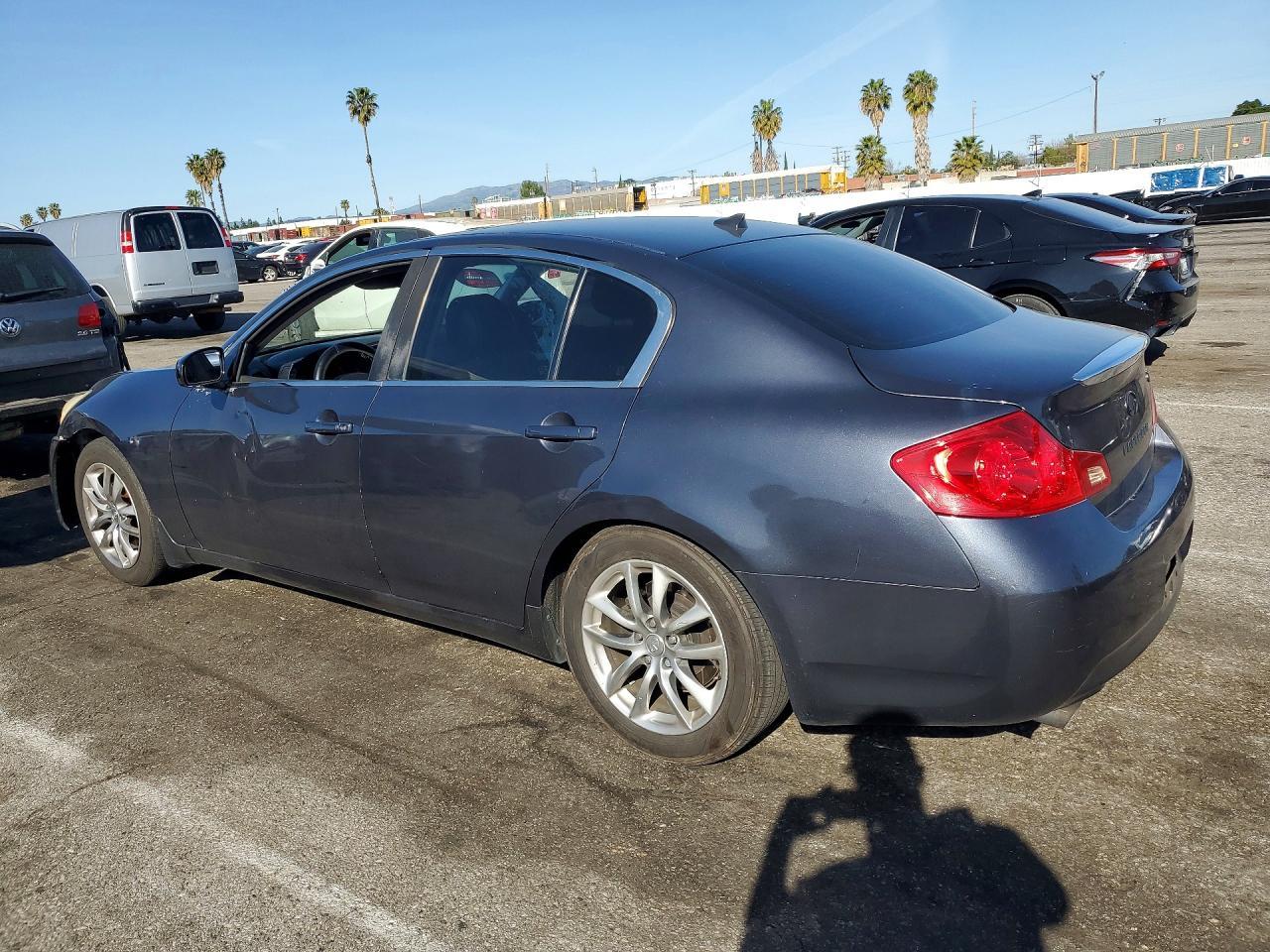 2009 Infiniti G37 Base