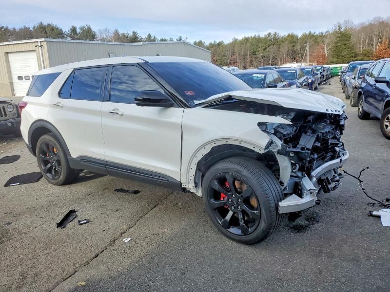 2022 Ford Explorer st