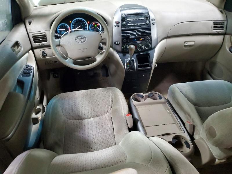 2007 Toyota Sienna ce