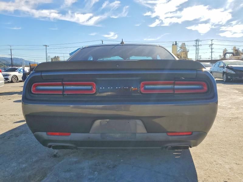 2016 Dodge Challenger R/T Scat Pack