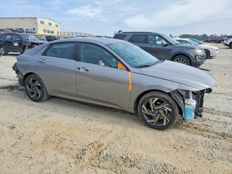 2025 Hyundai Elantra sel