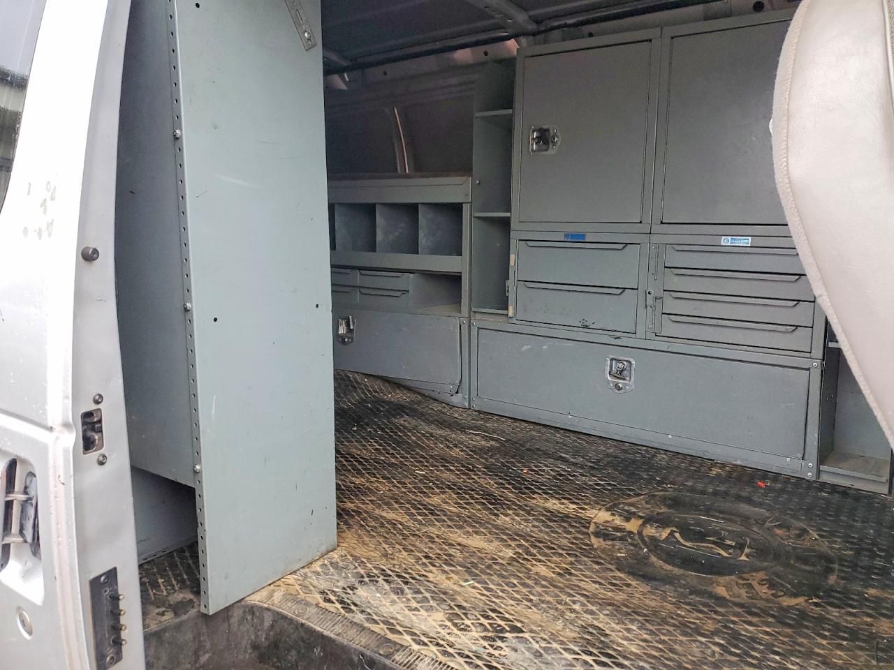 1999 Ford Econoline E150 van