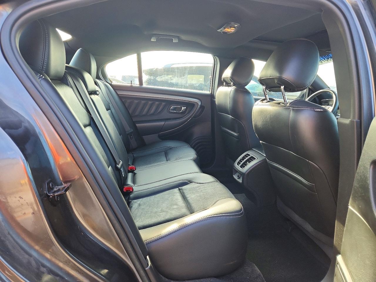 2015 Ford Taurus sel