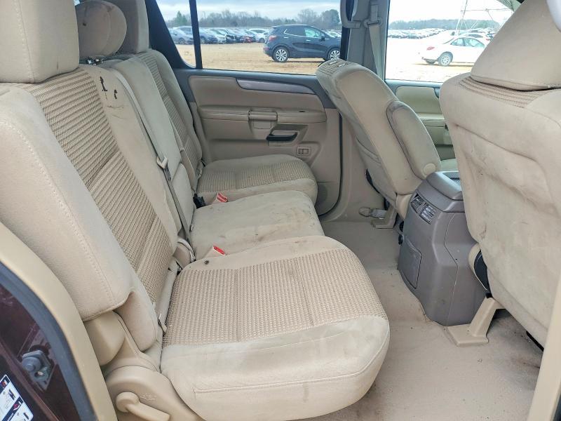 2013 Nissan Armada sv