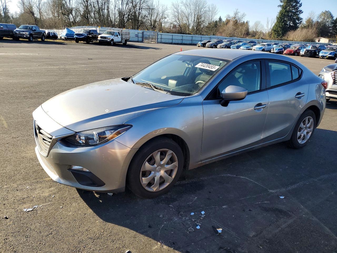 2015 Mazda 3 Sport