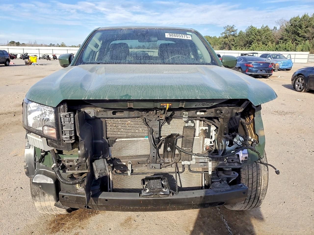 2023 Nissan Frontier s