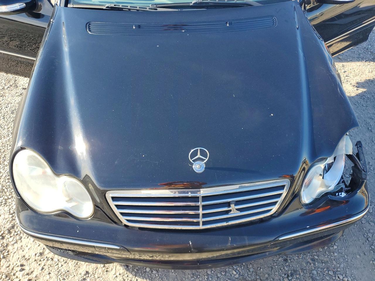 2005 Mercedes-Benz C 230k Sport Sedan
