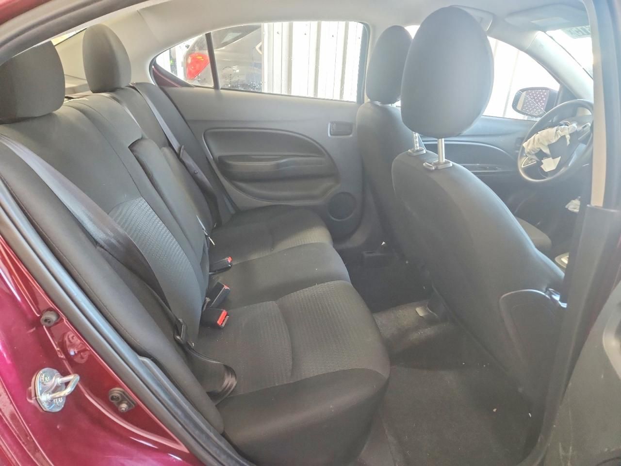 2024 Mitsubishi Mirage G4 es