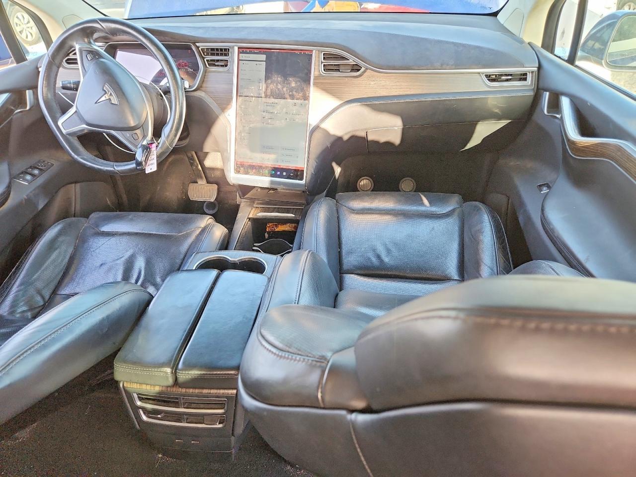 2016 Tesla Model x