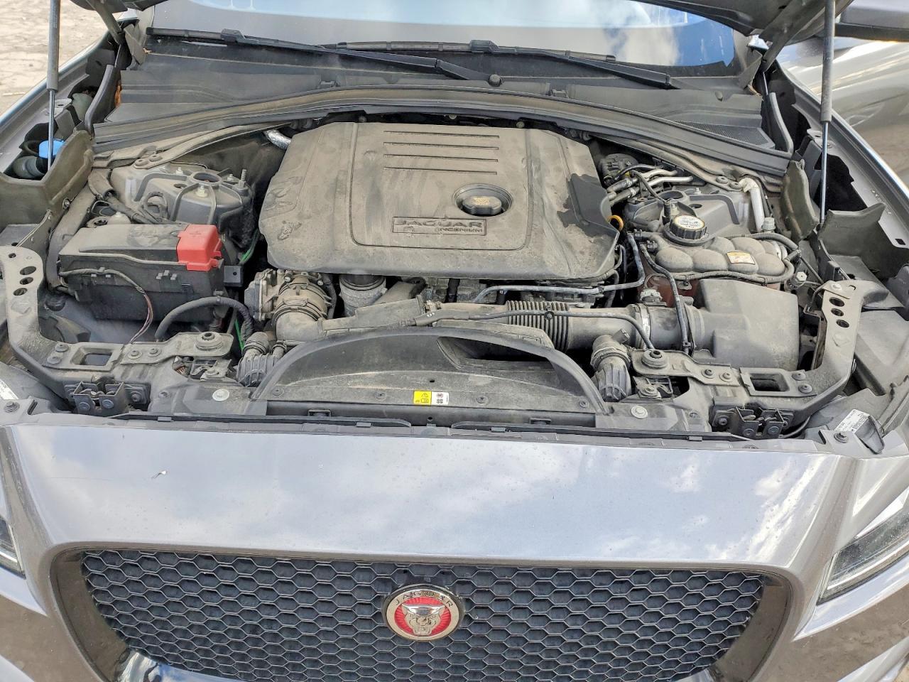 2018 Jaguar F-pace Premium