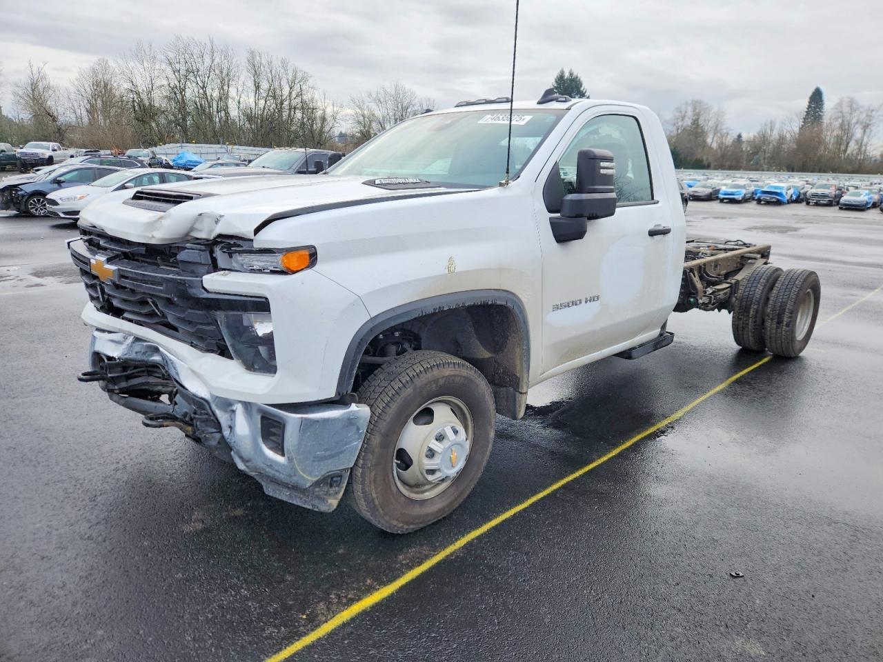 2025 Chevrolet Silverado HD Truck Cab AND Chassis