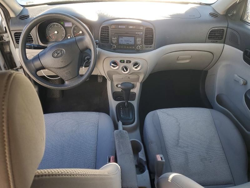 2011 Hyundai Accent gls