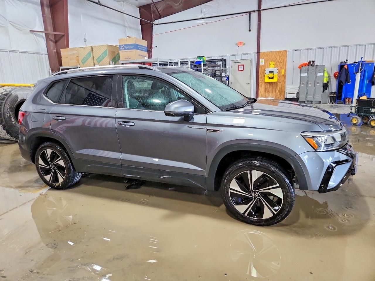 2023 Volkswagen Taos se