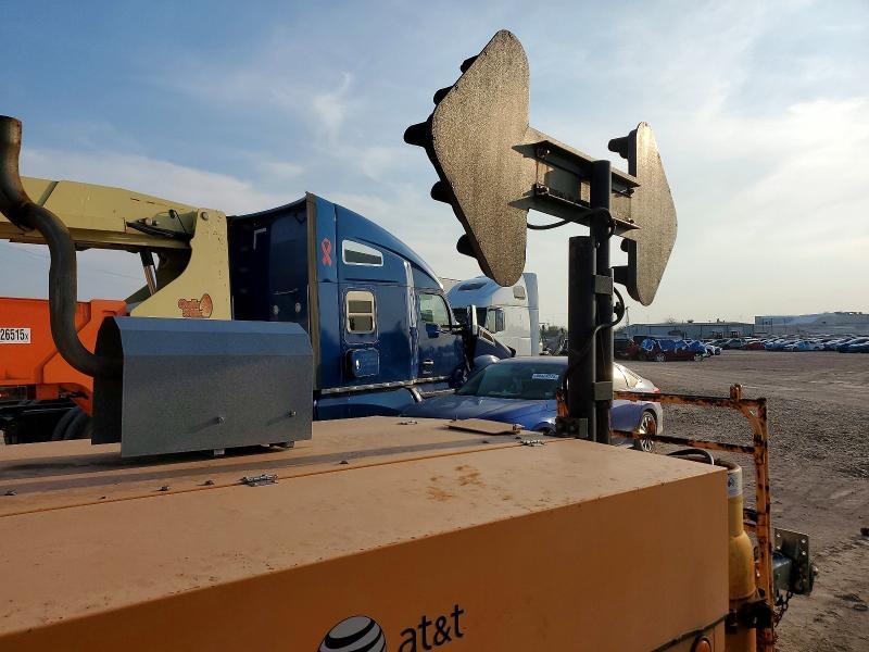 2001 Fenx 2001 Team Fenex Manhole Support Trailer