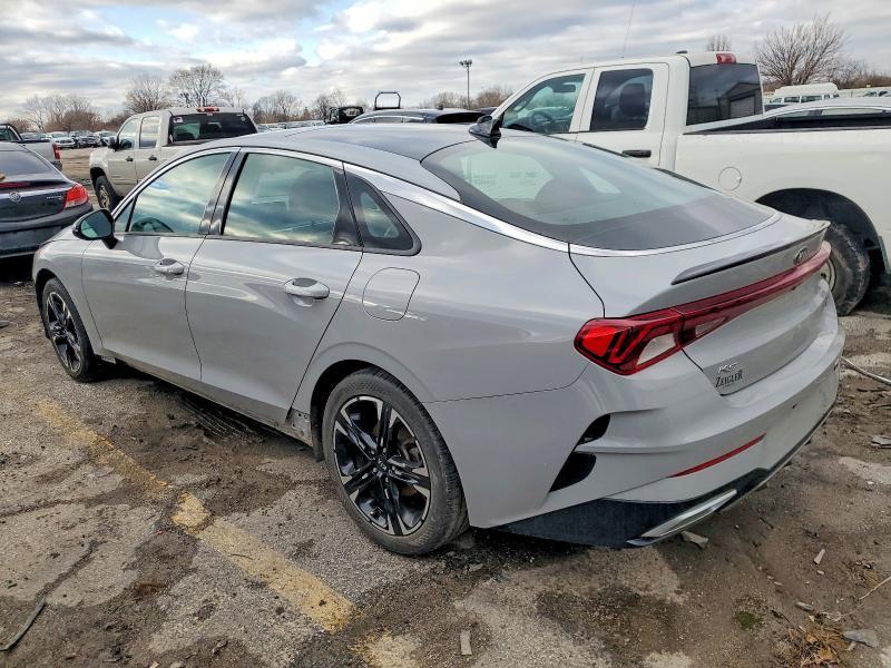 2021 KIA K5 gt Line