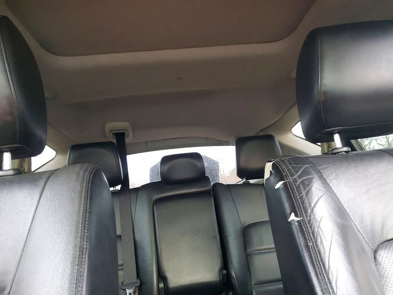 2011 Nissan Murano s