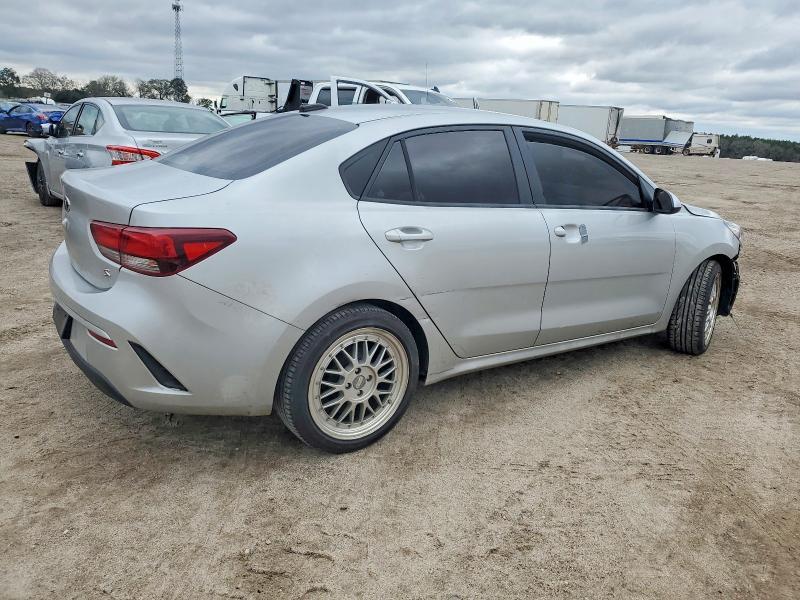2021 KIA Rio lx