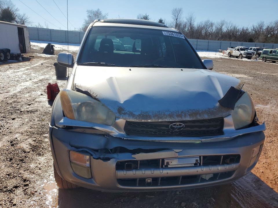 2001 Toyota Rav4 Base