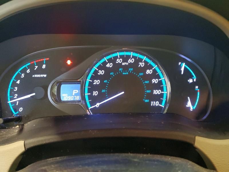 2011 Toyota Sienna xle