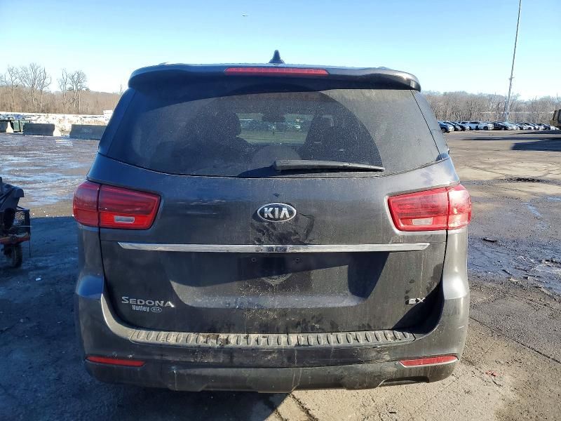 2021 KIA Sedona lx