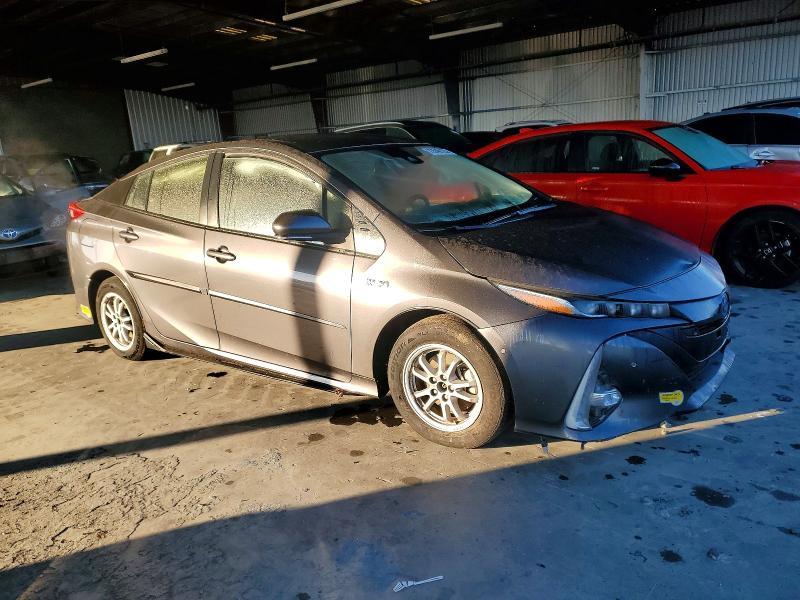 2022 Toyota Prius Prime le