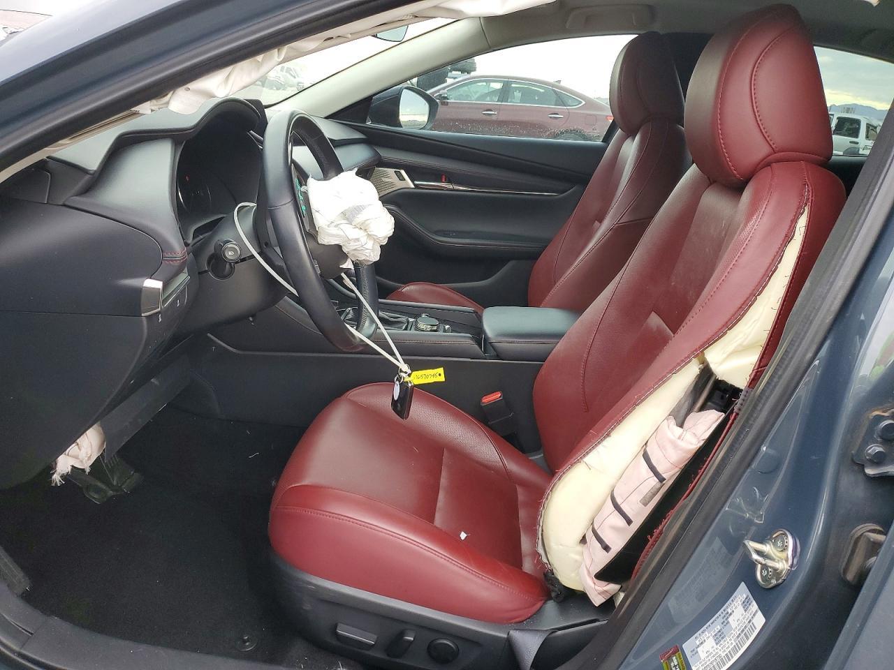 2023 Mazda 3 Preferred