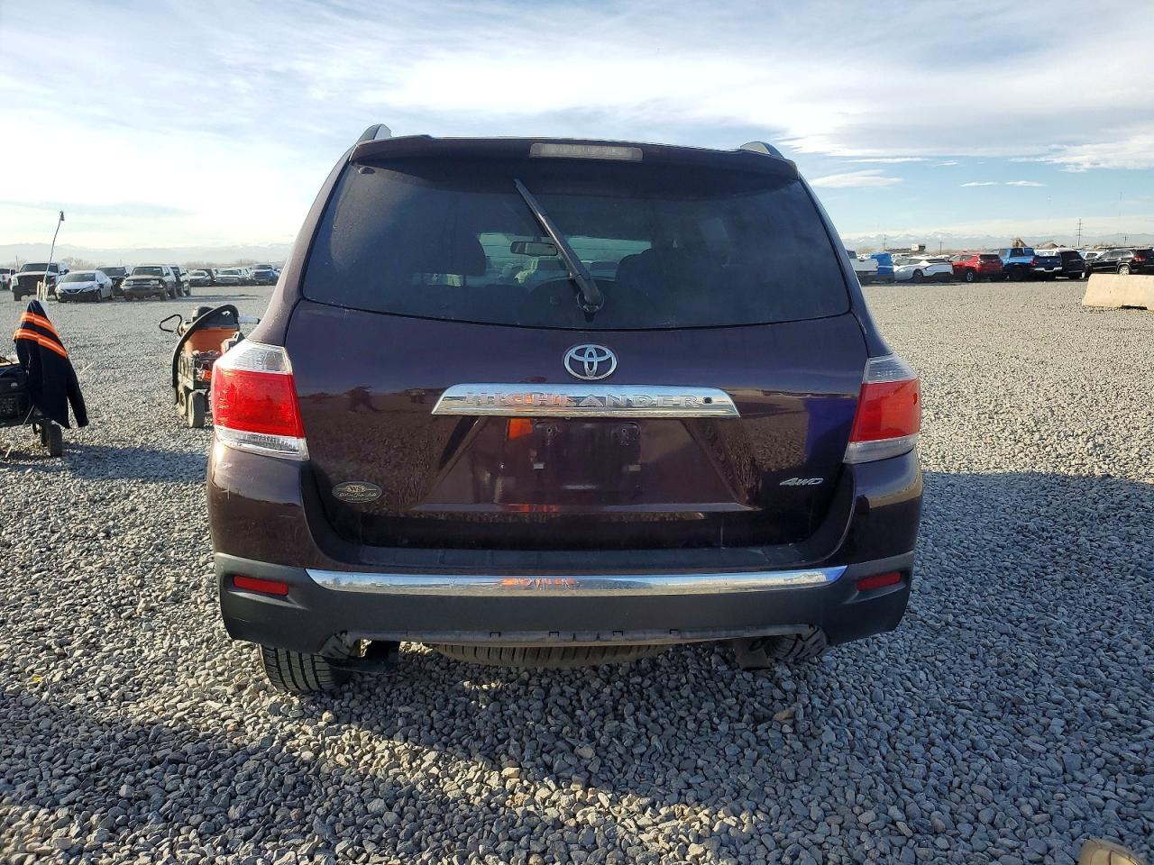 2012 Toyota Highlander Base