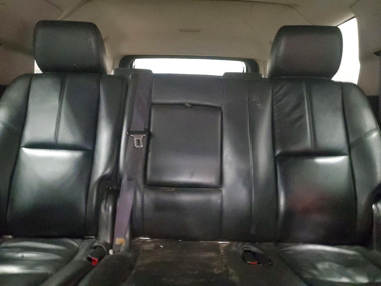 2012 Chevrolet Suburban K1500 lt