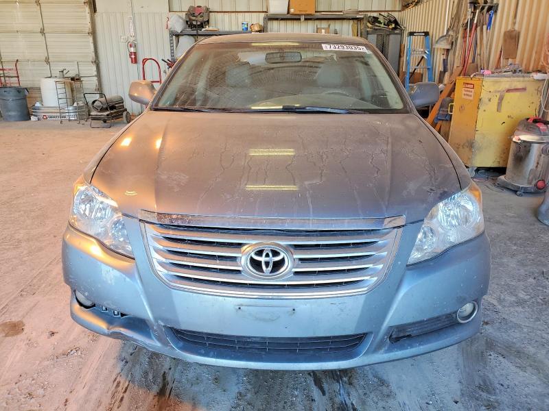 2010 Toyota Avalon xl