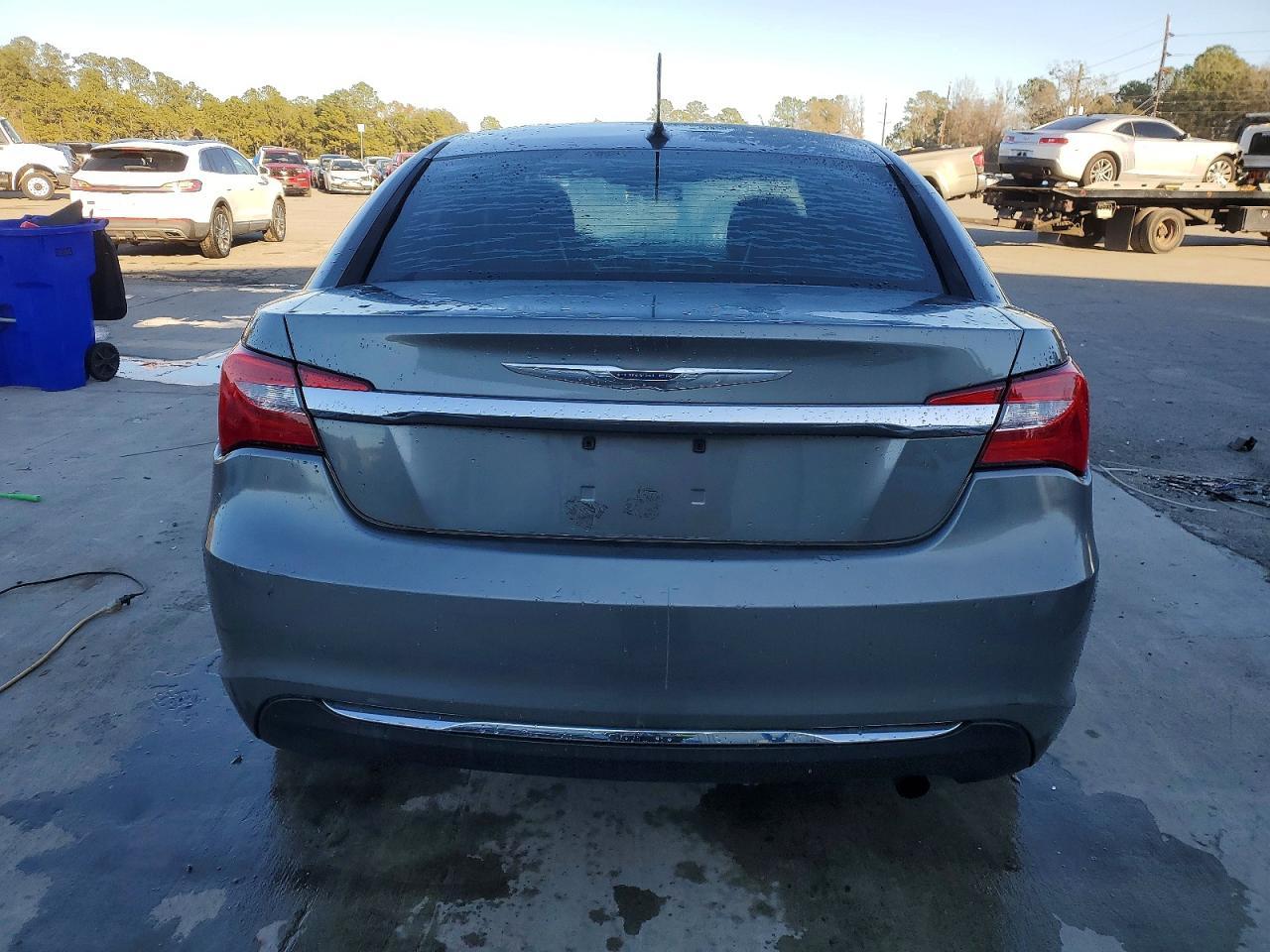 2012 Chrysler 200 Limited
