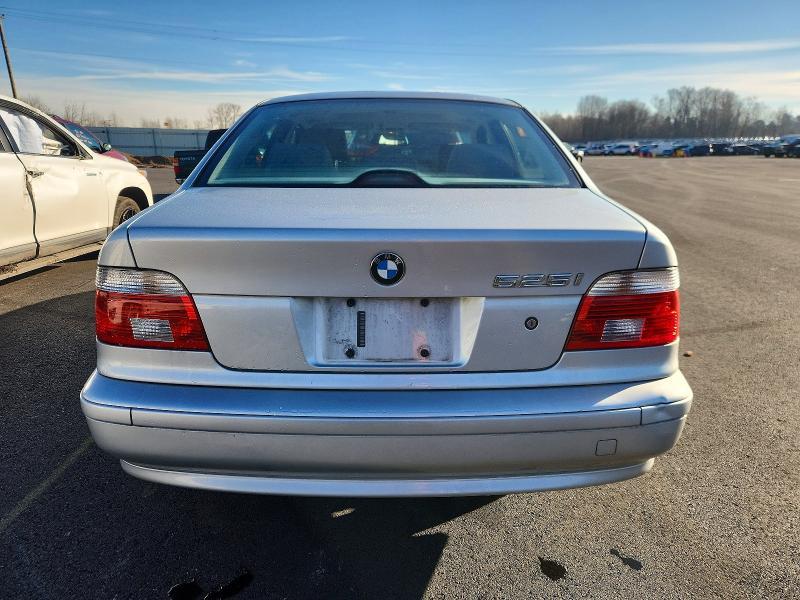 2003 BMW 525 i Automatic