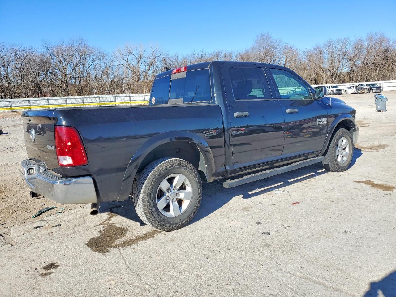 2016 Dodge Ram 1500 slt