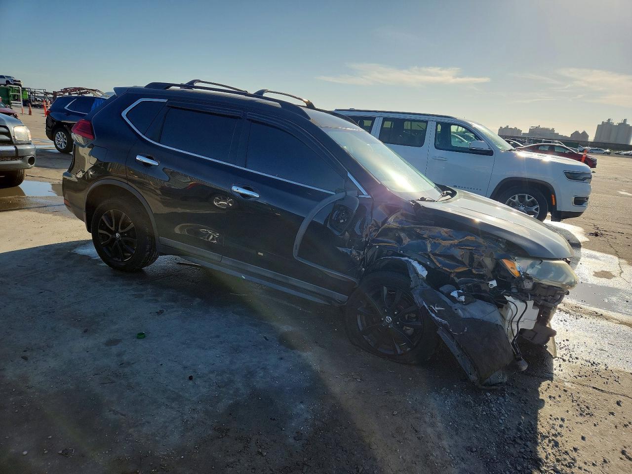 2017 Nissan Rogue sv