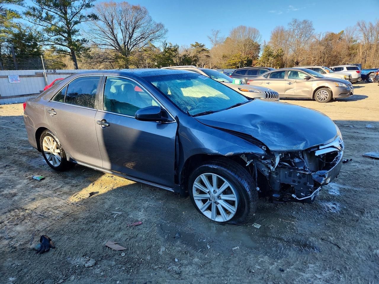 2013 Toyota Camry xle V6