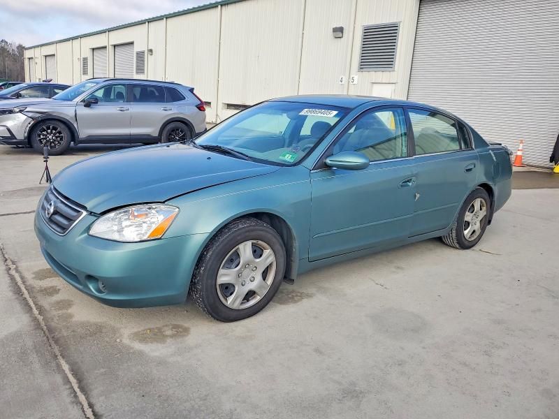 2003 Nissan Altima Base