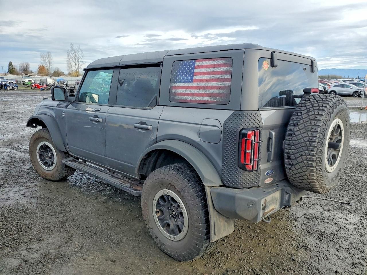 2023 Ford Bronco Base