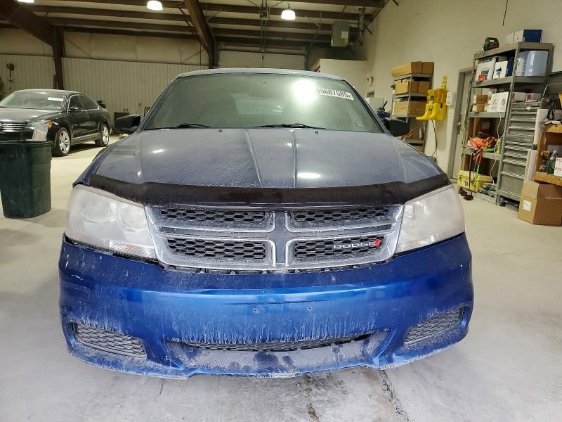 2012 Dodge Avenger se