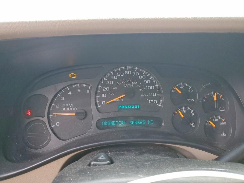 2003 Chevrolet Suburban C1500