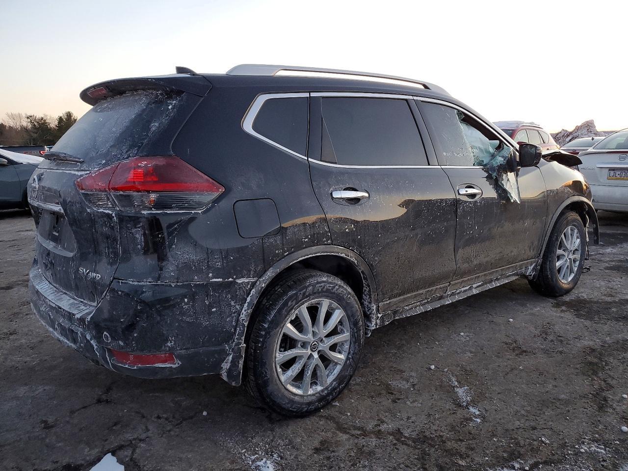 2019 Nissan Rogue sv